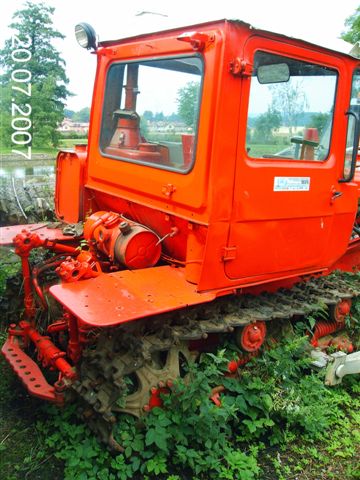 Spycharka gąsienicowa DT 75 - 1989 rok