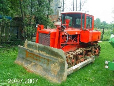 Spycharka gąsienicowa DT 75 - rok 1990